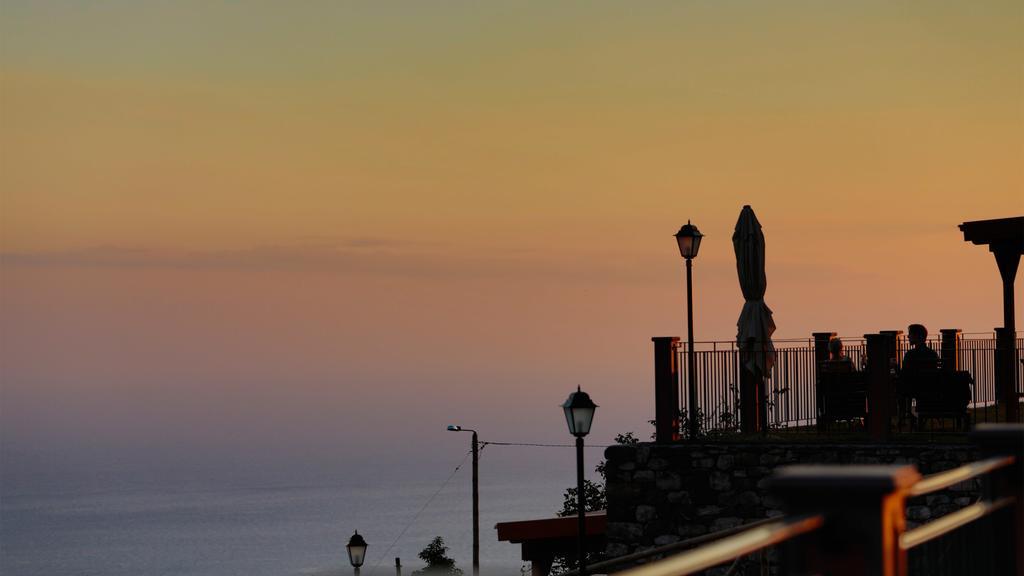 Отель Atrio Estreito Da Calheta Экстерьер фото